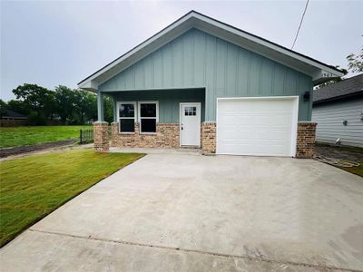 New construction Single-Family house 2307 Mcdougal Street, Greenville, TX 75401 - photo 0