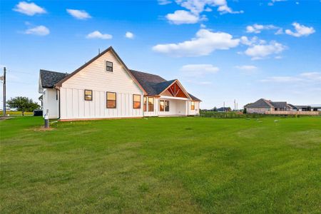 New construction Single-Family house 661 Angus Trl, Angleton, TX 77515 - image