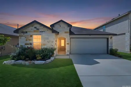 New construction Single-Family house 21111 Gravel Keep, San Antonio, TX 78266 plan The Easton - image
