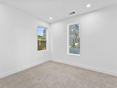 New construction Single-Family house 504 Schweikhardt Street, Unit C, Houston, TX 77020 - photo 5 5