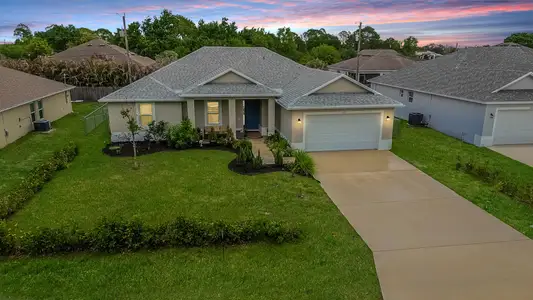 New construction Single-Family house 4037 Sw Mcintosh St, Port St. Lucie, FL 34953 - image