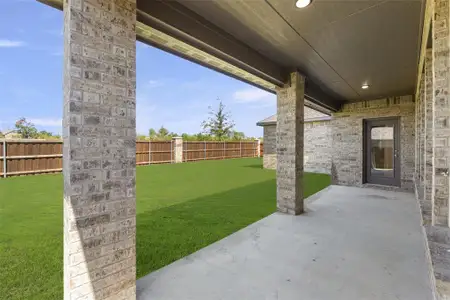 New construction Single-Family house 221 Redford Ln, Forney, TX 75126 Radcliffe- photo 24 24