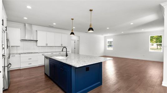 New construction Single-Family house 2561 Rogers Rd, Lakeland, FL 33812 null- photo 9 9
