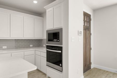 New construction Townhouse house 3076 Tall Pine Ln, Corinth, TX 76210 plan Caddo - image 8