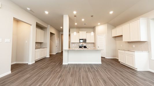 New construction Single-Family house 7402 Toledo Bnd, San Antonio, TX 78252 plan The Kirby - image 6