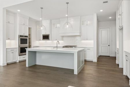 New construction Single-Family house 2111 Spiderlilly Ln, Allen, TX 75013 plan Bennett - image 4