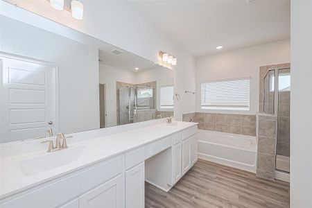 New construction Single-Family house 761 Marion Price Dr, Dayton, TX 77535 - image 8