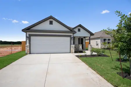 New construction Single-Family house 229 Ironshoe Trl, Liberty Hill, TX 78642 plan Canary 1730 Yr - image