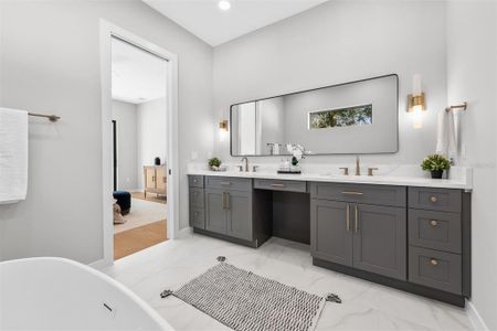 New construction Single-Family house 22 E Steele St, Orlando, FL 32804 - image 17