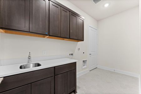 New construction Single-Family house 306 Eastern Towhee Ct, Magnolia, TX 77354 plan Leon - image 10