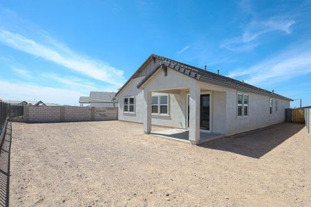 New construction Single-Family house 12470 N 304th Dr, Buckeye, AZ 85396 plan Carlsbad - image 4