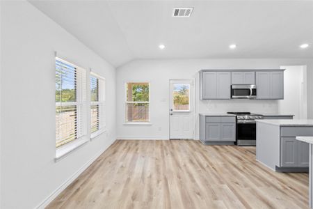 New construction Single-Family house 12384 Lake Conroe Hls, Willis, TX 77318 - image 16