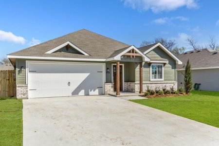 New construction Single-Family house 112 Jay St, Hillsboro, TX 76645 - image