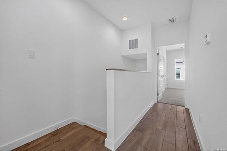 New construction Condo house 1735 W Gramercy Pl, Unit 302, San Antonio, TX 78201 - image 20