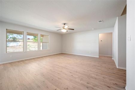 New construction Single-Family house 114 Half Moon Wy, Runaway Bay, TX 76426 null- photo 6 6