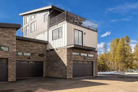 New construction Townhouse house 442 Lions Gate Dr, Winter Park, CO 80482 - image