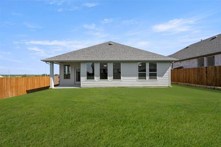 New construction Single-Family house 6929 Freight Train Ln, Fort Worth, TX 76123 plan Basswood II U - image