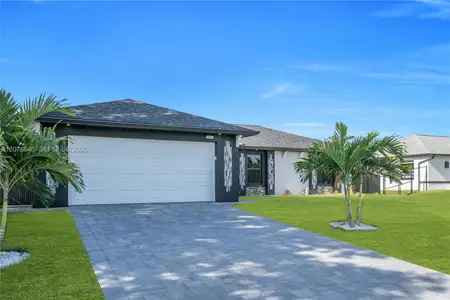 New construction Single-Family house 2021 Ne 24Th Ter, Cape Coral, FL 33909 - image