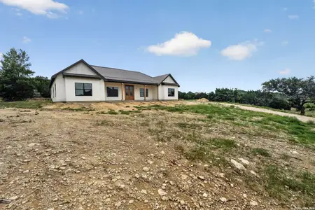 New construction Single-Family house 11796 Montana Springs Dr, Marble Falls, TX 78654 - image