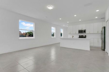 New construction Single-Family house 106 Elena Lavin Cir, Unit 19, Orlando, FL 32807 - image 15