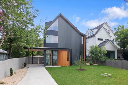 New construction Single-Family house 705 W Annie St, Unit 1, Austin, TX 78704 - photo 1 1