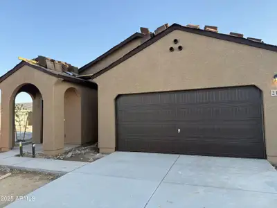 New construction Single-Family house 2127 E Bucking Bronco Dr, San Tan Valley, AZ 85140 null- photo 1 1