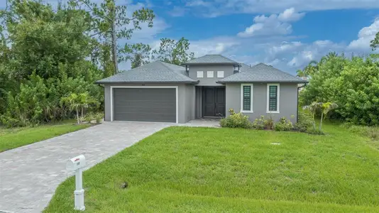 New construction Single-Family house 149 Wahoo Dr, Rotonda West, FL 33947 - image