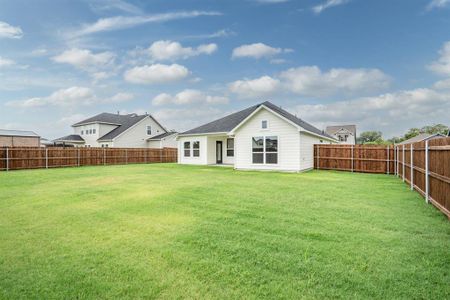 New construction Single-Family house 603 Kyle Drive, Tioga, TX 76271 - photo 27 27