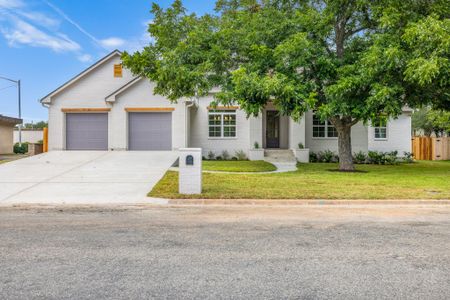 New construction Single-Family house 271 S College St, La Grange, TX 78945 null- photo 0