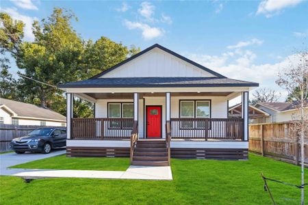 New construction Single-Family house 813 Fortune St, Houston, TX 77088 - image