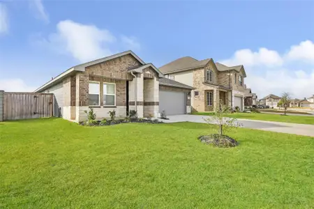 New construction Single-Family house 18903 Austin Ridge Dr, Crosby, TX 77532 - image
