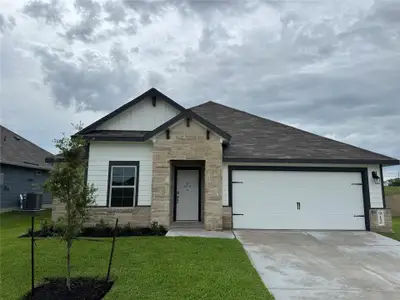New construction Single-Family house 912 Legrand St, Brenham, TX 77833 plan Everett - image