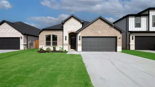 New construction Single-Family house 2337 Se 4Th St, Grand Prairie, TX 75051 - image