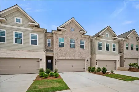 New construction Townhouse house 224 Abbotts Crossing Cir, Conyers, GA 30094 - image