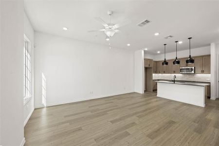 New construction Townhouse house 2404 Bulin Dr, Mansfield, TX 76063 Berkeley- photo 5 5