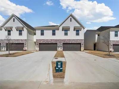 New construction Townhouse house 6325 Mason Ct, Dallas, TX 75227 null- photo 0 0