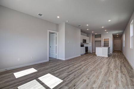 New construction Single-Family house 14502 Emerio Dr, San Antonio, TX 78253 Easton - 1388- photo 18 18
