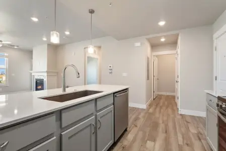 New construction Multi-Family house 4260 Vulcan Creek Dr, Unit 205, Loveland, CO 80538 plan Purdue - image 4