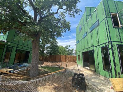New construction Single-Family house 1175 Navasota St, Unit 1, Austin, TX 78702 null- photo 0