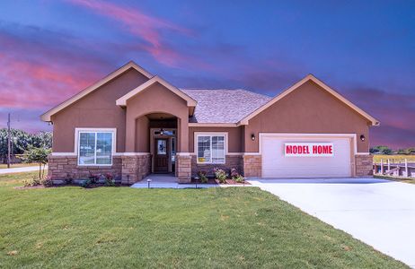 New construction Single-Family house 109 Lost Pines Lane, Marion, TX 78124 - photo 0