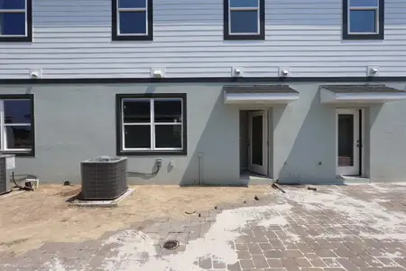 New construction Townhouse house 1390 Mount Royal Dr, St. Cloud, FL 34771 plan Rutland - Townhome Series - image