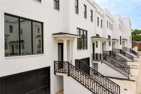 New construction Townhouse house 3667 Peachtree Rd Ne, Unit 12, Atlanta, GA 30319 - image