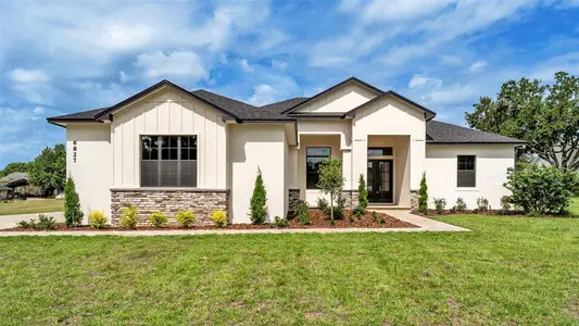 New construction Single-Family house 6827 Lakeland Highlands Rd, Lakeland, FL 33813 - image