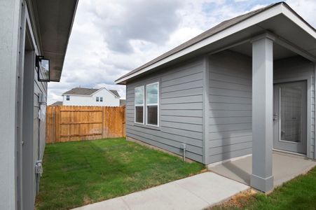 New construction Single-Family house 1624 Esplanade Pkwy, San Marcos, TX 78666 plan Moda - image 3