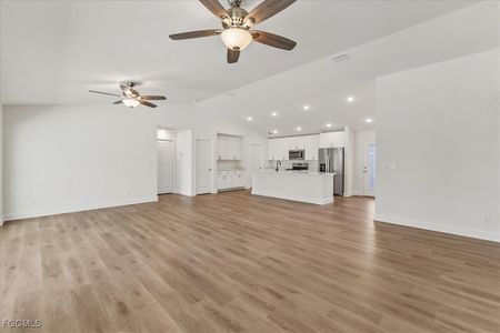 New construction Single-Family house 2423 Nw 20Th Pl, Cape Coral, FL 33993 plan The Paradise Cove - image 16