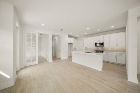 New construction Single-Family house 9533 Lunar Dove Ct, Sarasota, FL 34240 - image 15