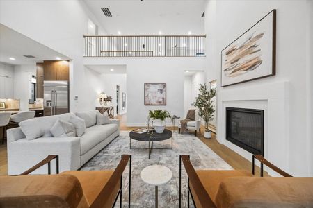 New construction Single-Family house 1212 Candlelight Ln, Houston, TX 77018 - image 10