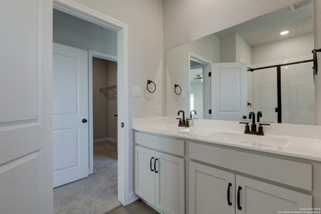 New construction Single-Family house 137 Beveridge, Seguin, TX 78155 plan Alyssa - image 13