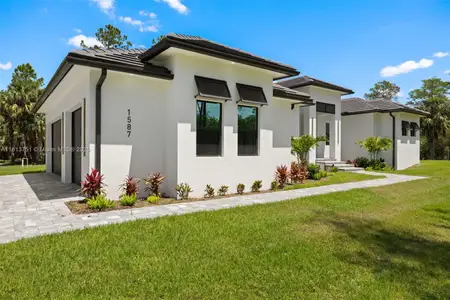 New construction Single-Family house 1587 W Golden Gate Blvd, Naples, FL 34120 - image