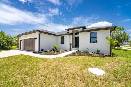 New construction Single-Family house 9590 Honeymoon Dr, Port Charlotte, FL 33981 - image